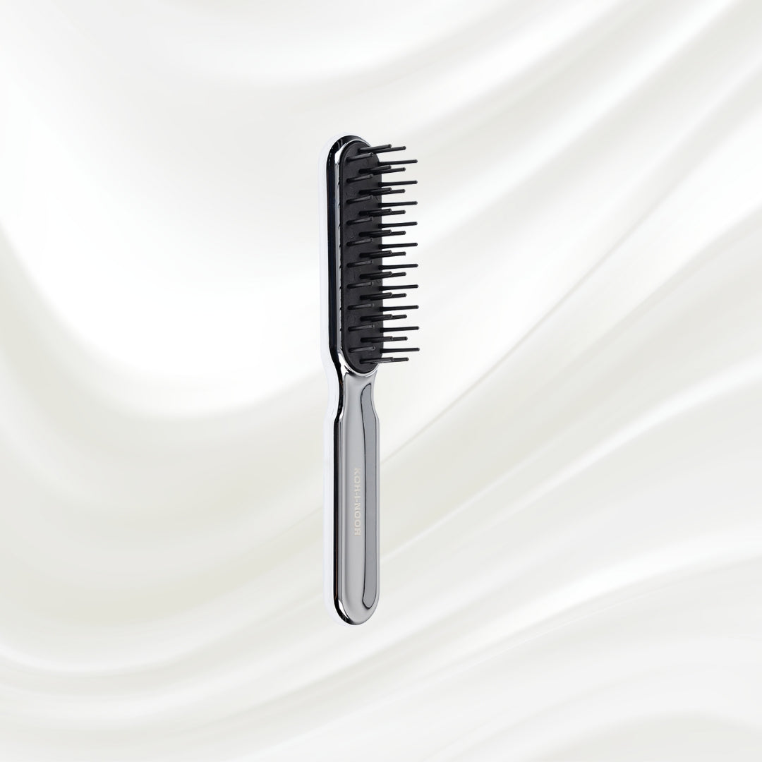 Metallic Styling Brush - Pneumatic Synthetic Pins for Thick &amp; Coarse Hair
