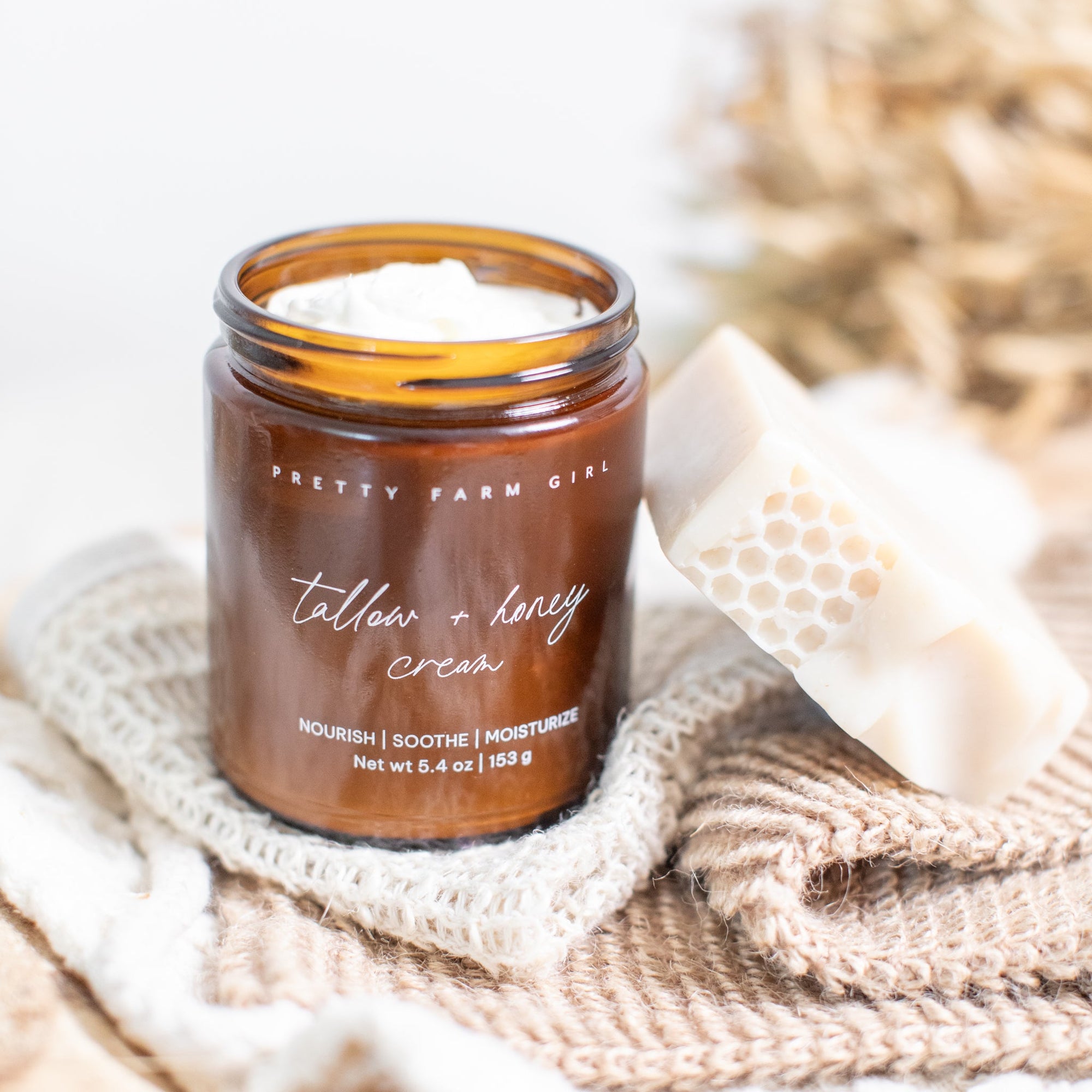 Pure + Simple Skin Kit for Sensitive Skin – A Thoughtful Self Care Ritual – Beauty Cafe